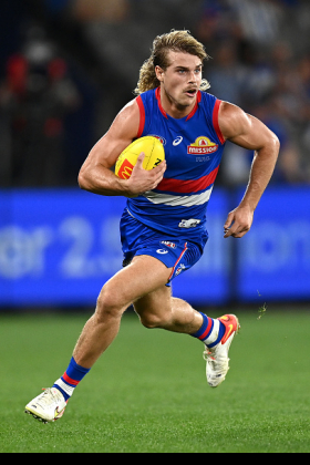 Bailey Smith was one of two midfielder/forwards for the Bulldogs to earn that designation in fantasy competitions this week, after spending more than 35% of the first third of the year starting from a forward position even though he spends most of his time following the footy. It is possible to fill your fantasy forward line with six starting Bulldogs this year, plus one or two cash cow Doggies on the bench for good measure. Of course you wouldn't do that going into a bye period, but after the byes are over there will be plenty on tricoloured players in fantasy squads.