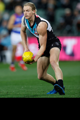 Miles Bergman is the current Mr Fix-It at Port Adelaide, playing whatever role Ken Hinkley needs filled to round out the team structure from week to week. When everyone is fit he is very much best 22 and is usually used off a wing, though last week he was in defence and today he could very well rotate through the centre as cover for a few injuries to A-rotation mids. For fantasy usage this makes him a spot start at best, and if it looks like he is indeed going to be given bulk CBAs then you could do a lot worse than picking him against the lesser-rated Hawthorn midfield.