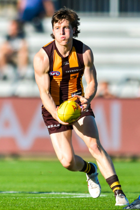 Josh Ward comes back into the senior side after piling on the stats in the VFL, underlining the undeniable fact that he is at his best when given full rotations as an inside midfielder. Hawthorn are blessed with big-bodied mids at the coalface right now, however, and his role in the ones has mostly been restricted to wing and flanker starting positions. Accumulation between stoppages is not his strong suit, and the Hawks are in danger of losing him after next season if he can't secure a best 22 spot in his preferred slot. He has a month or two to prove his worth.